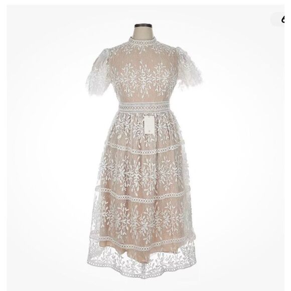 New Ivy City Sicily White Lace Midi Dress Flutter Sleeves Women’s Sz XS Wedding - Picture 1 of 4